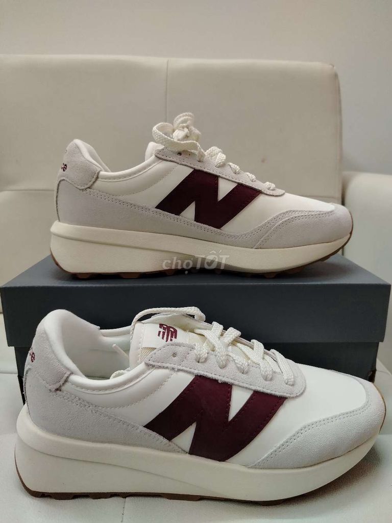 Giày New Balance size 41. Mua bán Giày dép tại Quận 5 Tp Hồ Chí Minh được đăng bởi Đạt Nguyễn  hình 1