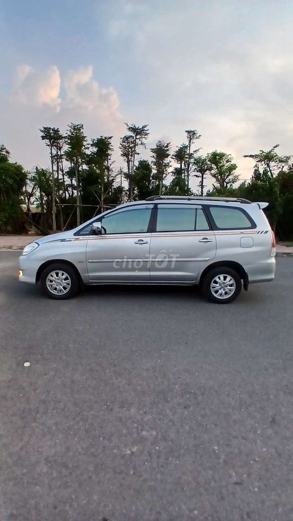 Toyota Innova 2011 2.0E Bạc. Mua bán Ô tô tại Huyện Trảng Bom Đồng Nai được đăng bởi Phuong Nguyễn hình 7