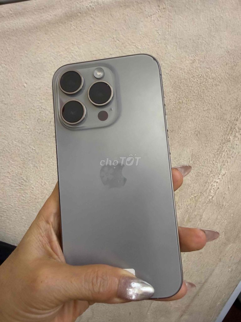Apple iPhone 15 Pro 128GB Xám zin full cn. Mua bán Điện thoại tại Quận Đống Đa Hà Nội được đăng bởi kim hình 1