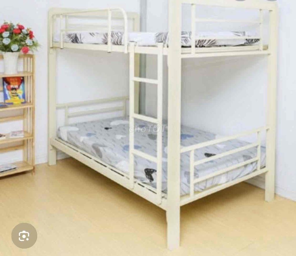 Giường tầng Kim loại Trắng kem. Mua bán Giường, chăn ga gối nệm tại Thành phố Thủ Đức Tp Hồ Chí Minh được đăng bởi Huynhyen hình 1
