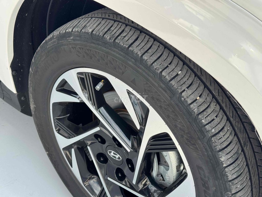 Hyundai Custin 2024 Đặc Biệt 1.5T - 32000 km. Mua bán Ô tô tại Thành phố Thủ Đức Tp Hồ Chí Minh được đăng bởi Long Auto Vạn Phúc hình 5