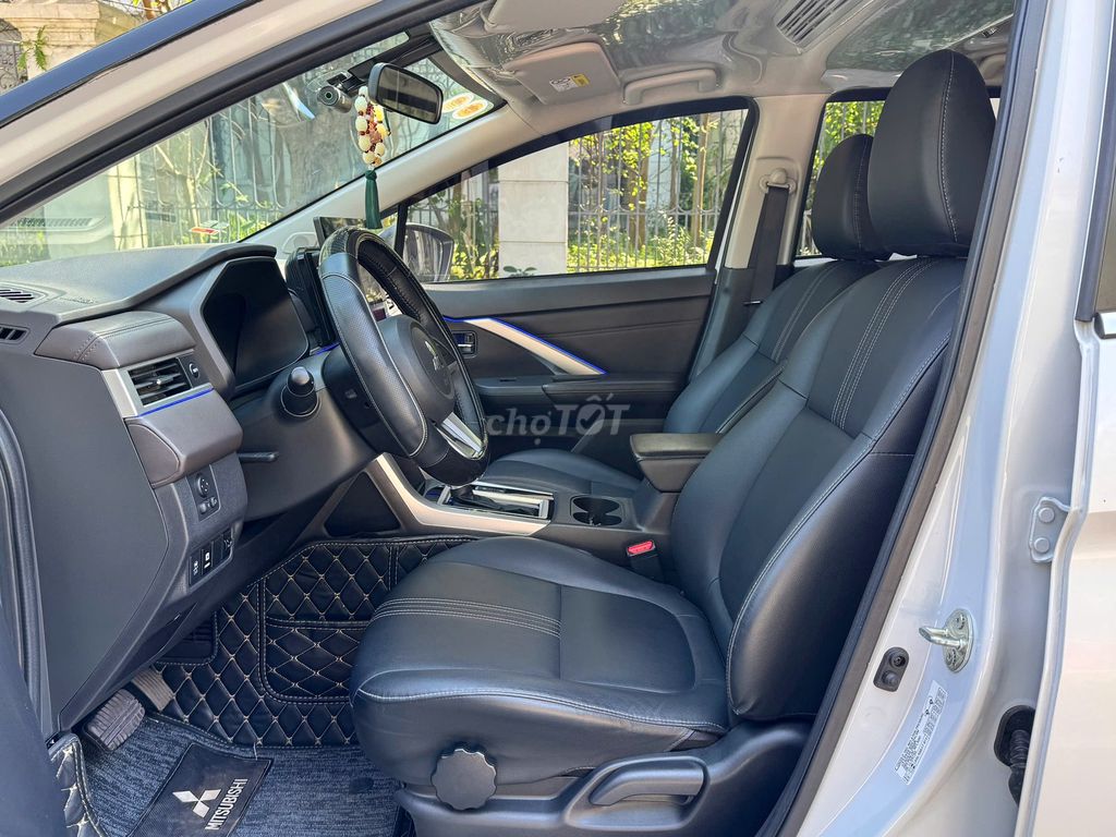 Mitsubishi Xpander Premium 2024. Mua bán Ô tô tại Quận Long Biên Hà Nội được đăng bởi Long Biên Cars hình 7