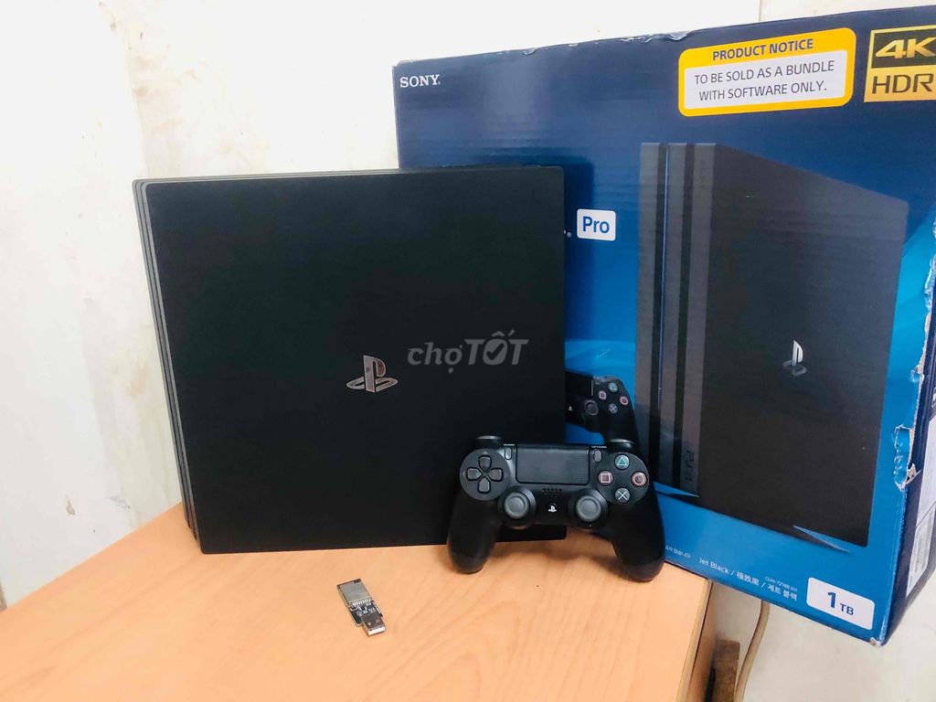 PS4 PRO 7218B 1TB FW 9.0 NHIỀU GAME