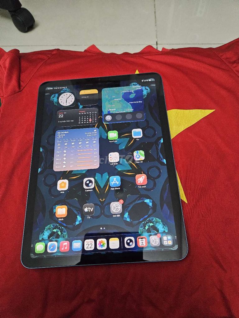 Apple iPad Air 5 M1 Wifi 64GB vân tay ok pin trâu. Mua bán Máy tính bảng tại Thành phố Thủ Đức Tp Hồ Chí Minh được đăng bởi binphone hình 1