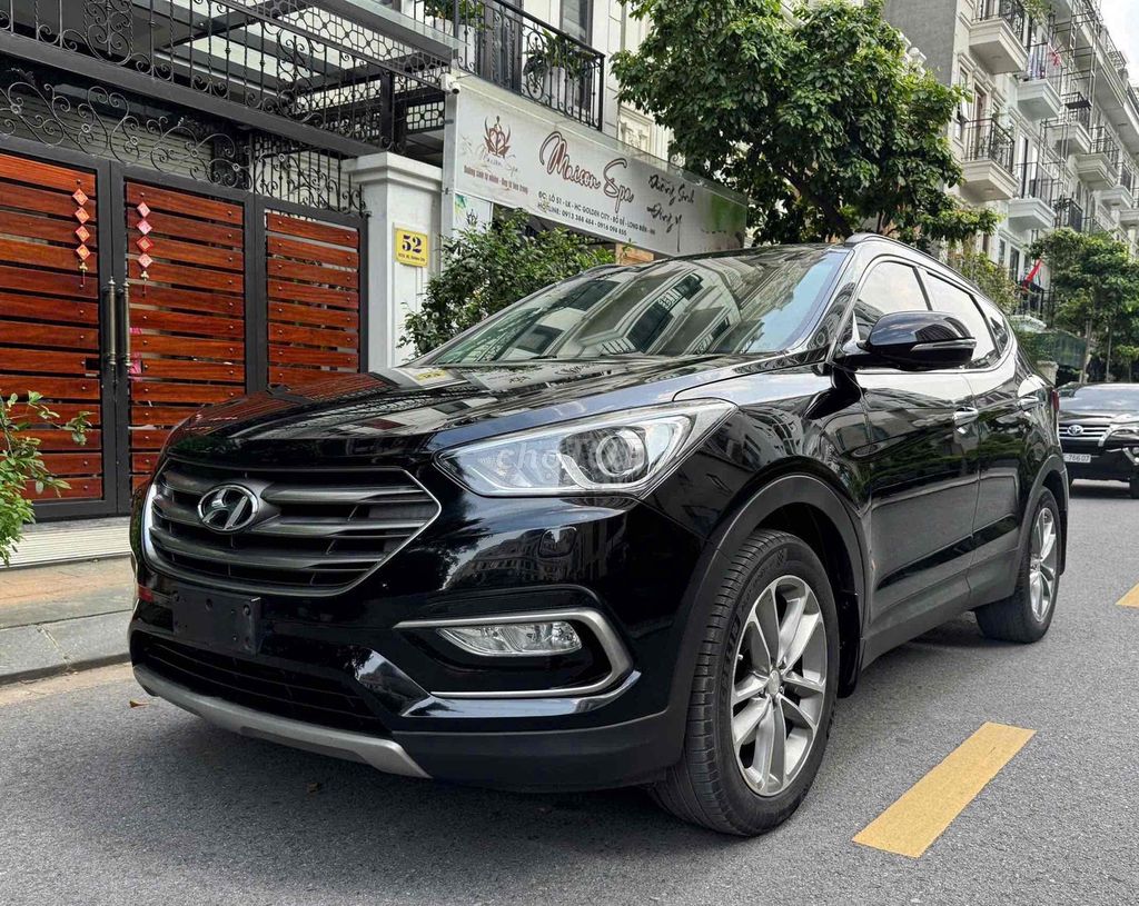 Hyundai Santa Fe 2017 2.4 AT 4 WD - 80000 km. Mua bán Ô tô tại Quận Long Biên Hà Nội được đăng bởi Bùi Đình Thông hình 2