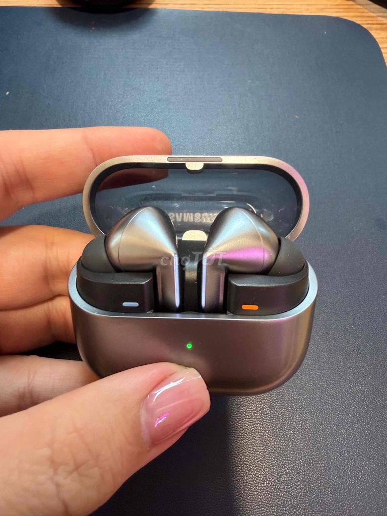Tai nghe Samsung Galaxy Buds3 Pro Xám Đã sử dụng. Mua bán Tivi, Âm thanh tại Quận 10 Tp Hồ Chí Minh được đăng bởi Lê Anh Tài hình 1