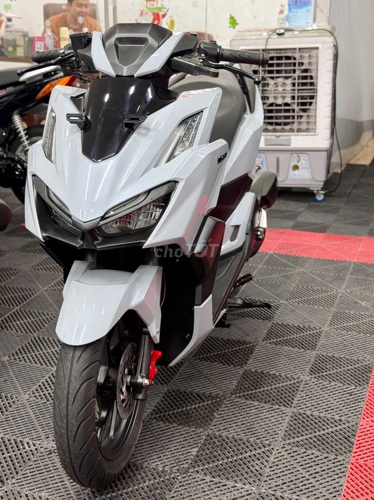 💥Honda Vario 160i CBS 2023 Xám Xi Măng BSTP 9 chủ. Mua bán Xe máy tại Thành phố Thủ Đức Tp Hồ Chí Minh được đăng bởi XE MÁY THỦ ĐỨC hình 5