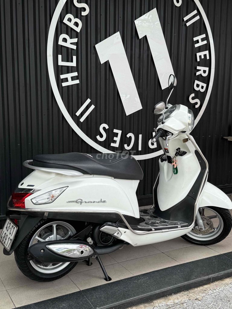 Yamaha Grande 2017 - Grande Trắng mới 98% bs43. Mua bán Xe máy tại Quận Hải Châu Đà Nẵng được đăng bởi Lê vy  hình 6