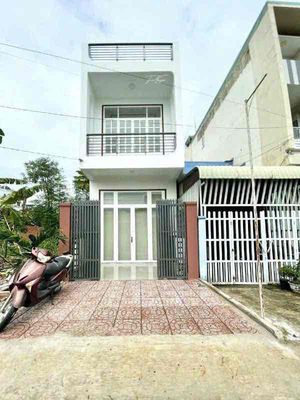 BÁN NHÀ 1 TRỆT LẦU TĐC CẦU CẦN THƠ KDC HƯNG PHÚ 1. Mua bán nhà ở tại Quận Cái Răng Cần Thơ được đăng bởi Mr Ý  Nhà đẹp cần thơ