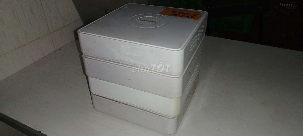 Đầu ghi camera Hikvision DS-7104HQHI-K1 Trắng. Mua bán Máy ảnh, Máy quay tại Huyện Mỏ Cày Bắc Bến Tre được đăng bởi Thua mua camera thanh lý hình 1