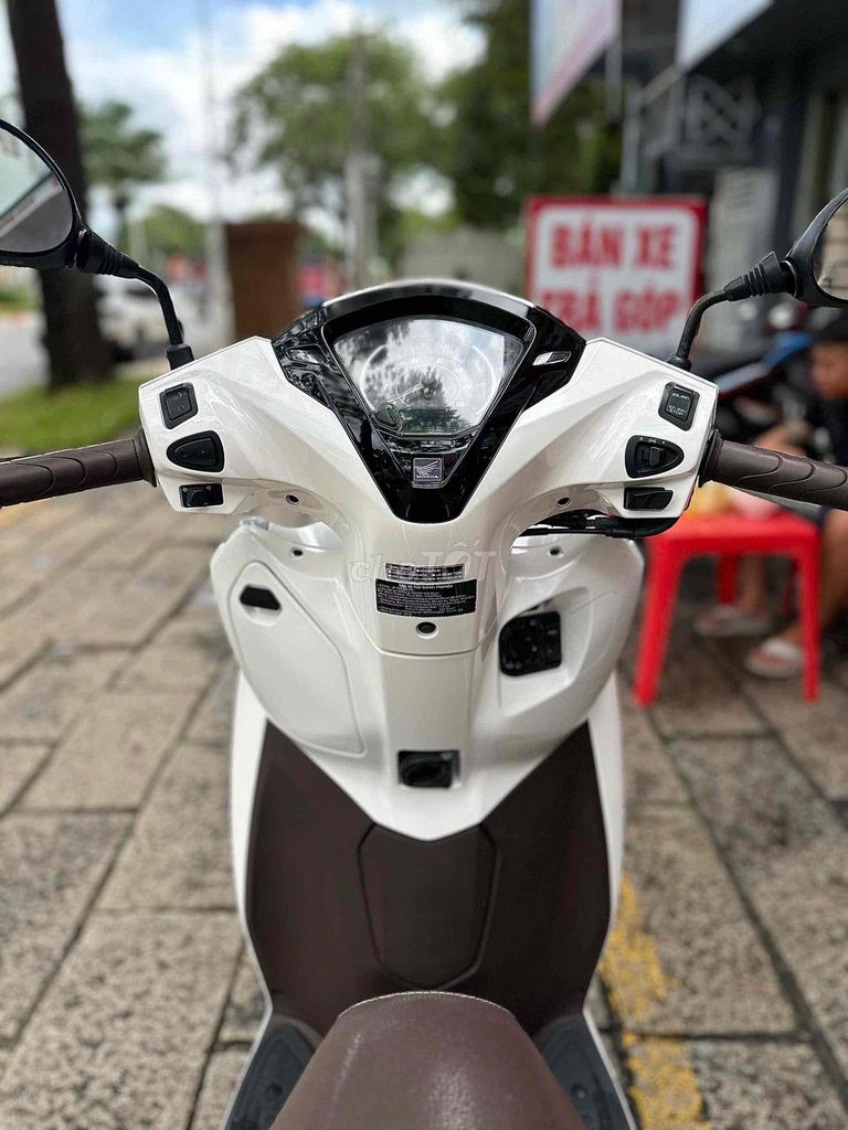 Honda Lead 2018 Smartkey ( Hỗ Trợ Góp Bao Nợ Xấu ). Mua bán Xe máy tại Thành phố Vũng Tàu Bà Rịa - Vũng Tàu được đăng bởi Cửa Hàng Xe Máy Bảo Thanh 2 hình 6