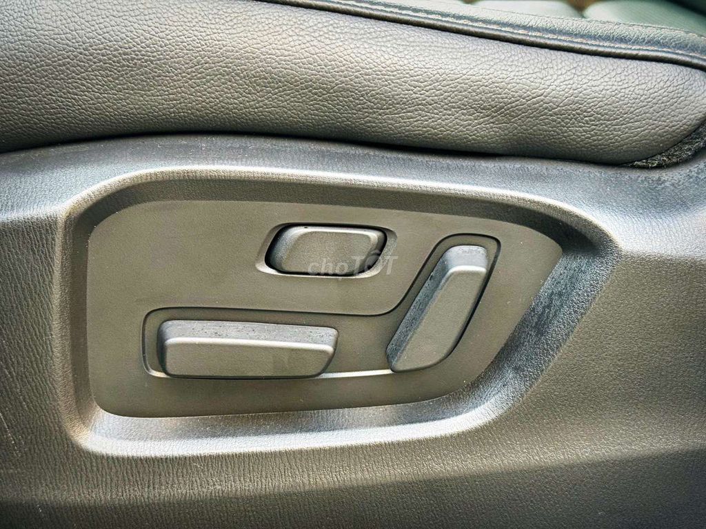 2024 Luxury 2.0 AT - 20000 km. Mua bán Ô tô tại Quận Cầu Giấy Hà Nội được đăng bởi oto lướt hà nội  hình 15