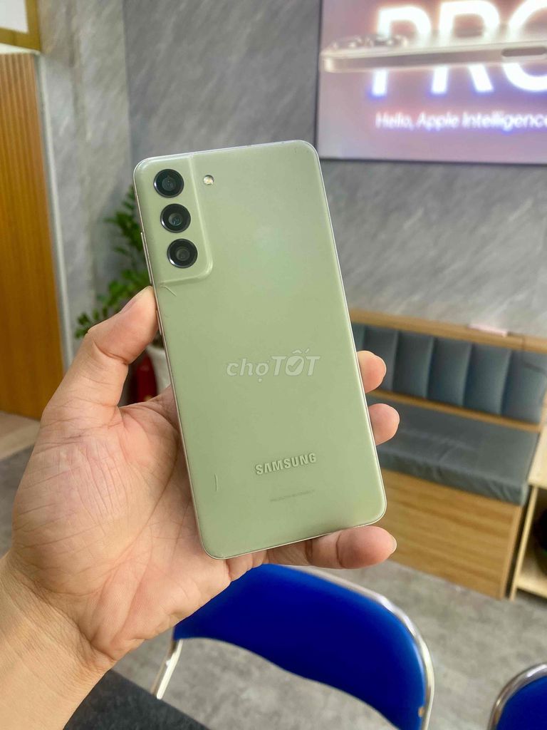 Samsung Galaxy S21 FE 5G - Sọc Màn - Thanh Lý. Mua bán Điện thoại tại Quận Gò Vấp Tp Hồ Chí Minh được đăng bởi TOTO MOBILE hình 1