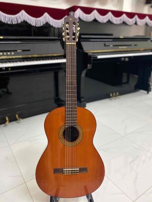 guitar Classic yamaha g-150