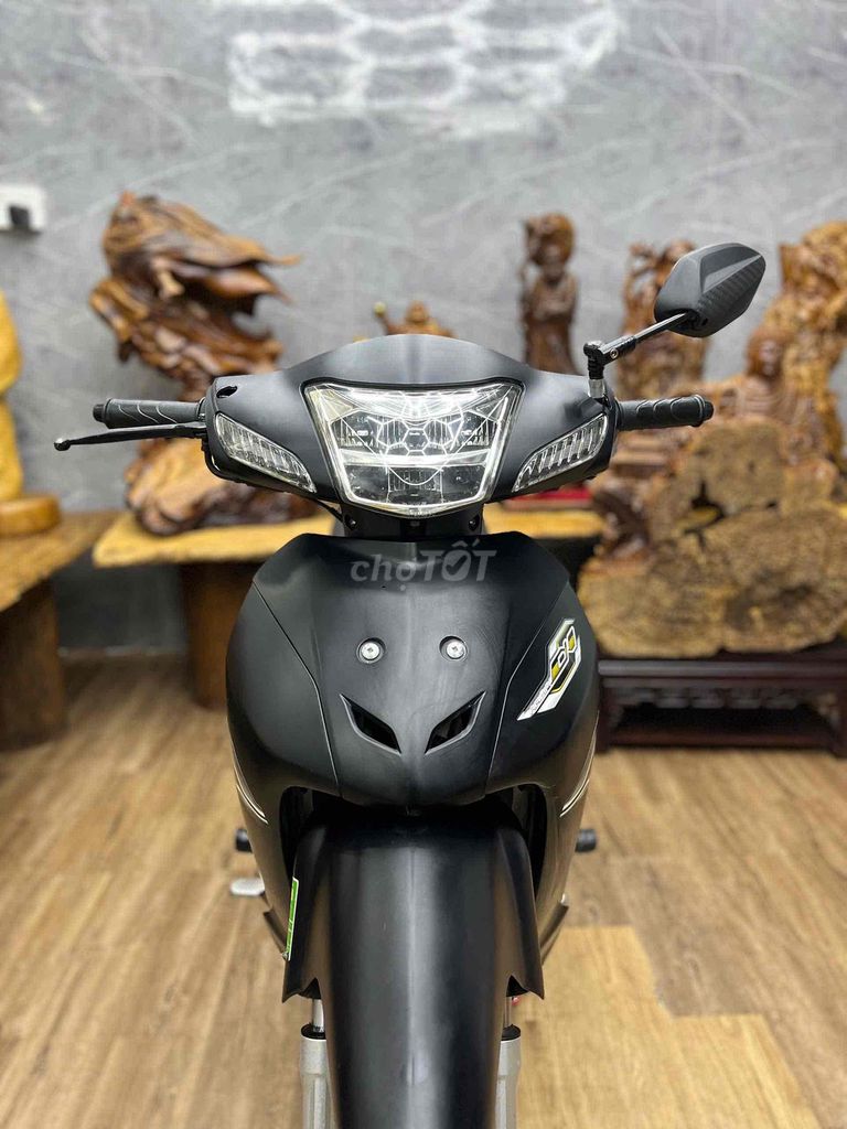 Wave A 50cc 2025 chính chủ biển SG. odo 10k