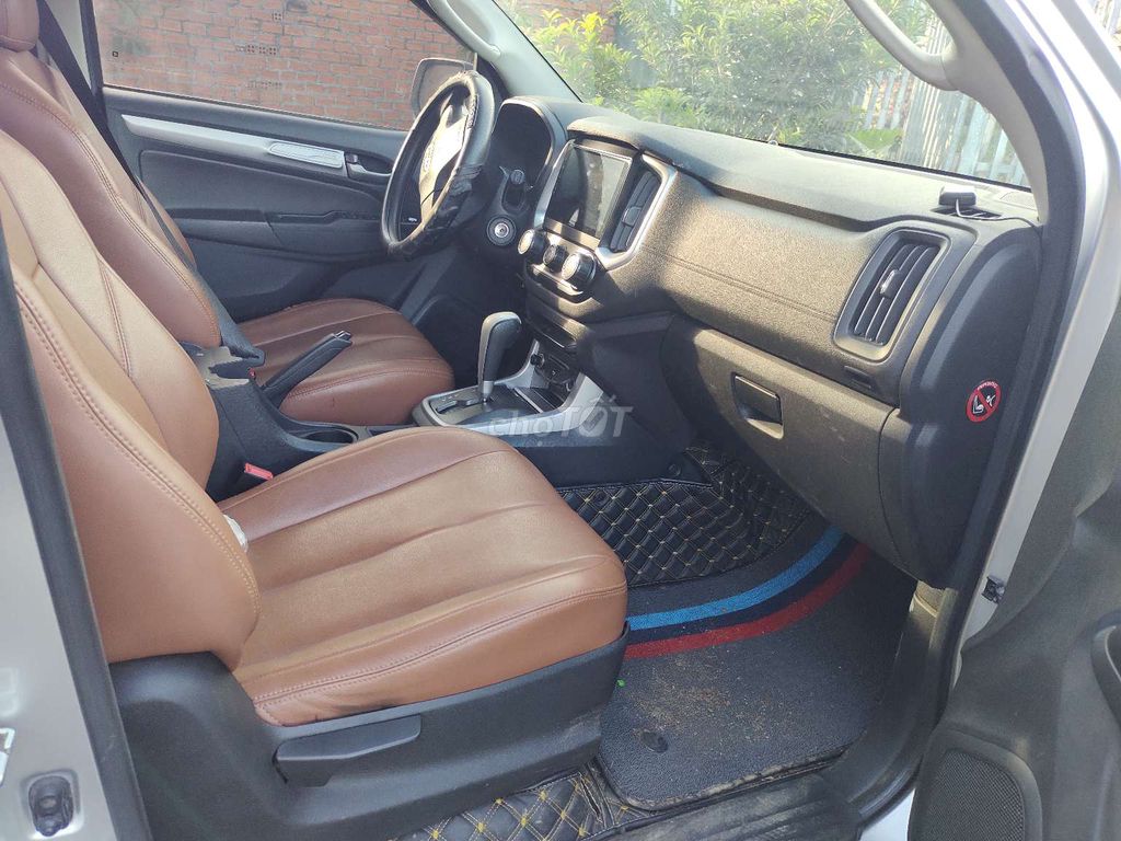 Chevrolet Trailblazer 7 chỗ Bạc. Mua bán Ô tô tại Thành phố Buôn Ma Thuột Đắk Lắk được đăng bởi Trần văn hùng  hình 9