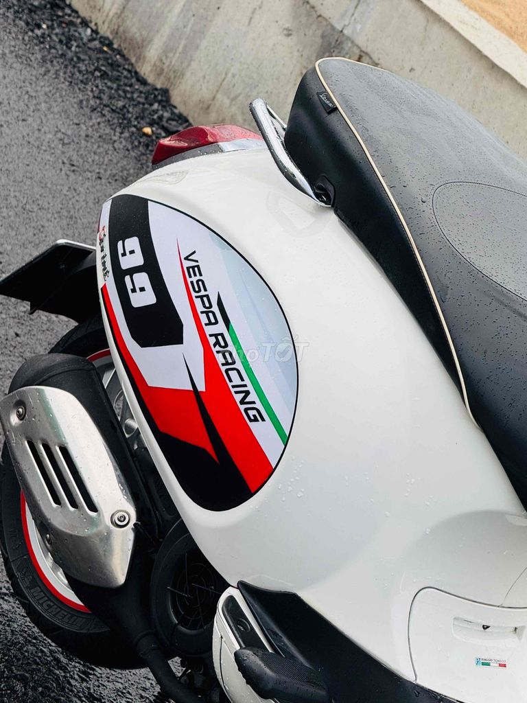 Piaggio Vespa Sprint 2016 3vie Trắng xe zin 9 chủ. Mua bán Xe máy tại Quận Gò Vấp Tp Hồ Chí Minh được đăng bởi CHXM 86 chuyên bán xe trả góp hình 9