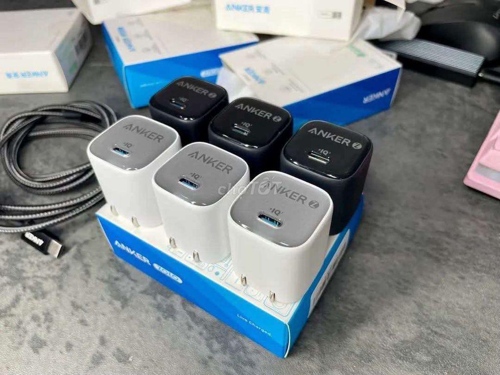 Củ sạc Anker 30W Trắng Đen. Mua bán Phụ kiện (Màn hình, Chuột...) tại Huyện Yên Phong Bắc Ninh được đăng bởi Lê Văn Thêm hình 1