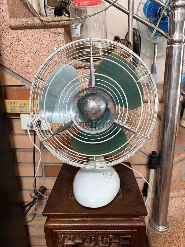 Quạt bàn National Trắng, Xanh 30cm. Mua bán Quạt tại Thành phố Hải Dương Hải Dương được đăng bởi hồ văn út  hình 1