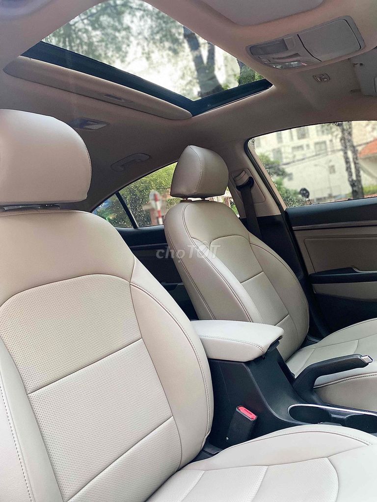 Elantra 1.6AT - 2016 chính chủ, xem xe tại nhà. Mua bán Ô tô tại Thành phố Vũng Tàu Bà Rịa - Vũng Tàu được đăng bởi Nguyễn Dinh  hình 4