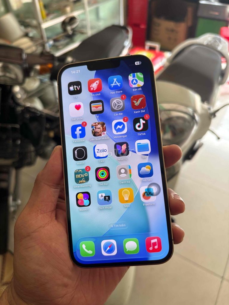 Apple iPhone 13 Pro Max 256GB màn hình zin. Mua bán Điện thoại tại Thành phố Biên Hòa Đồng Nai được đăng bởi LUCAS 6868 hình 1