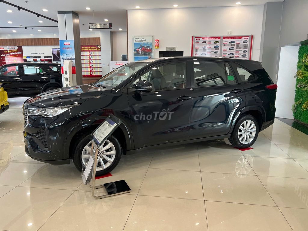 INNOVA CROSS | Tặng bảo hiểm | Phụ Kiện. Mua bán Ô tô tại Thành phố Thủ Đức Tp Hồ Chí Minh được đăng bởi Hiếu Trả Góp Xe hình 15