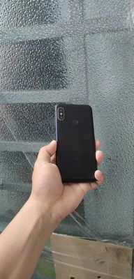 Xiaomi Mi A2 lite, ram 3gb, 32gb