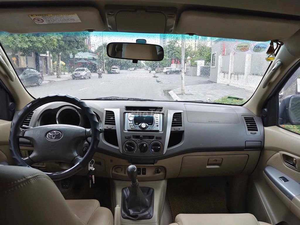 Toyota Fortuner 2.5G số sàn máy dầu 2010 siêu đẹp. Mua bán Ô tô tại Quận Cầu Giấy Hà Nội được đăng bởi Cao Quý hình 9