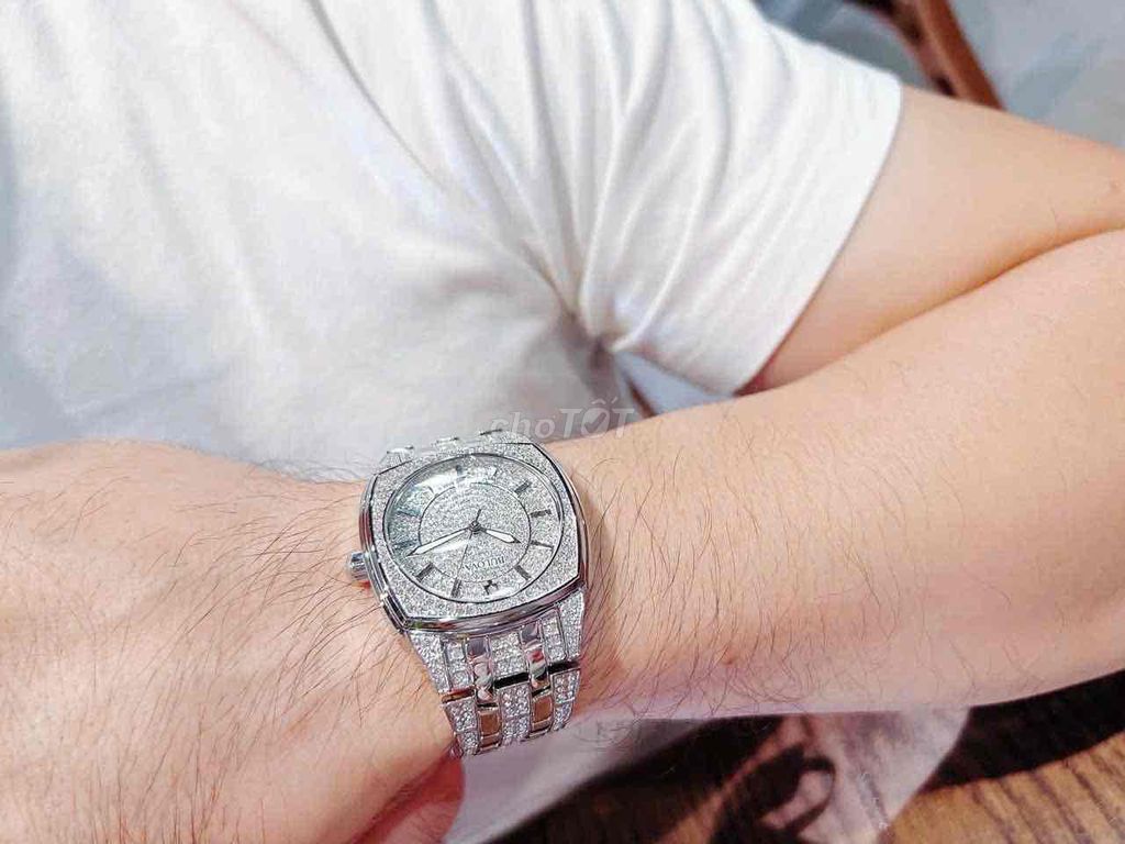 Bulova cao thái sơn 🥰. Mua bán Đồng hồ tại Quận 10 Tp Hồ Chí Minh được đăng bởi Minh Thư Store hình 4