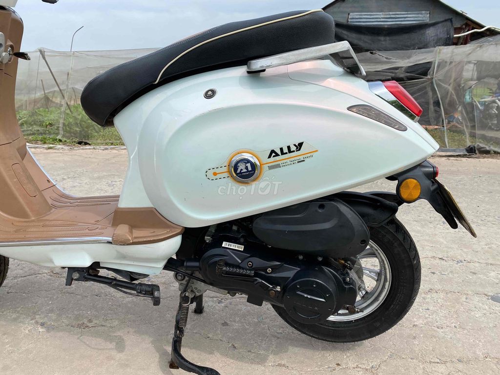 tay ga 50cc 2023 chính chủ. Mua bán Xe máy tại Quận 12 Tp Hồ Chí Minh được đăng bởi Hiền hình 5