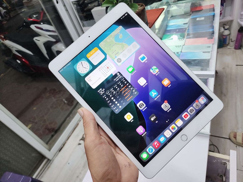 Apple iPad Gen 7 Wifi 32GB zin full 98%. Mua bán Máy tính bảng tại Quận Ninh Kiều Cần Thơ được đăng bởi Huy hình 1