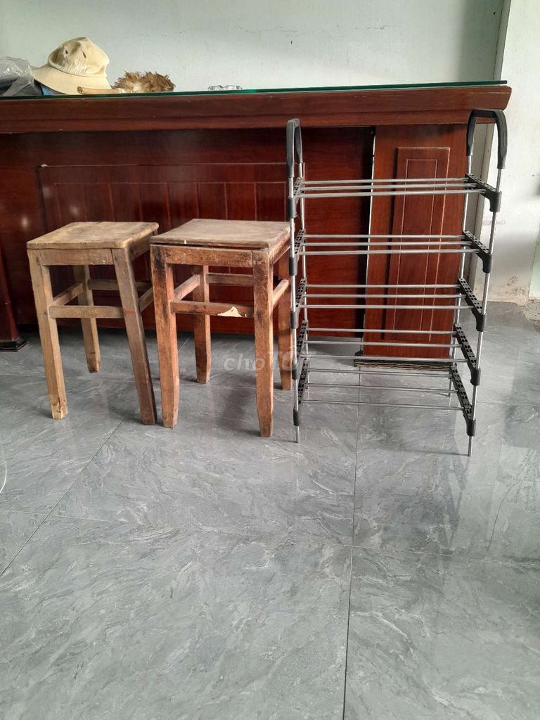 Combo kệ giày dép và ghế đẩu gỗ đã qua sử dụng. Mua bán Tủ, kệ gia đình tại Huyện Bình Chánh Tp Hồ Chí Minh được đăng bởi Phuong hình 1