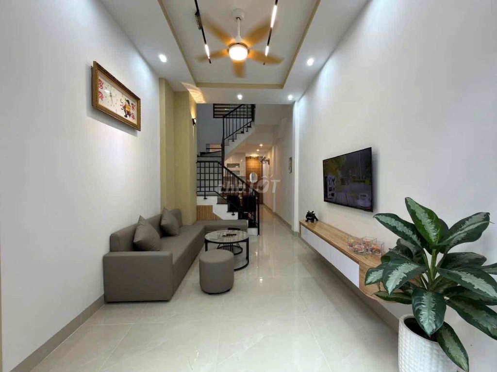 Nhà 3 tầng trung tâm hoàng diệu, hải châu – full nội thất