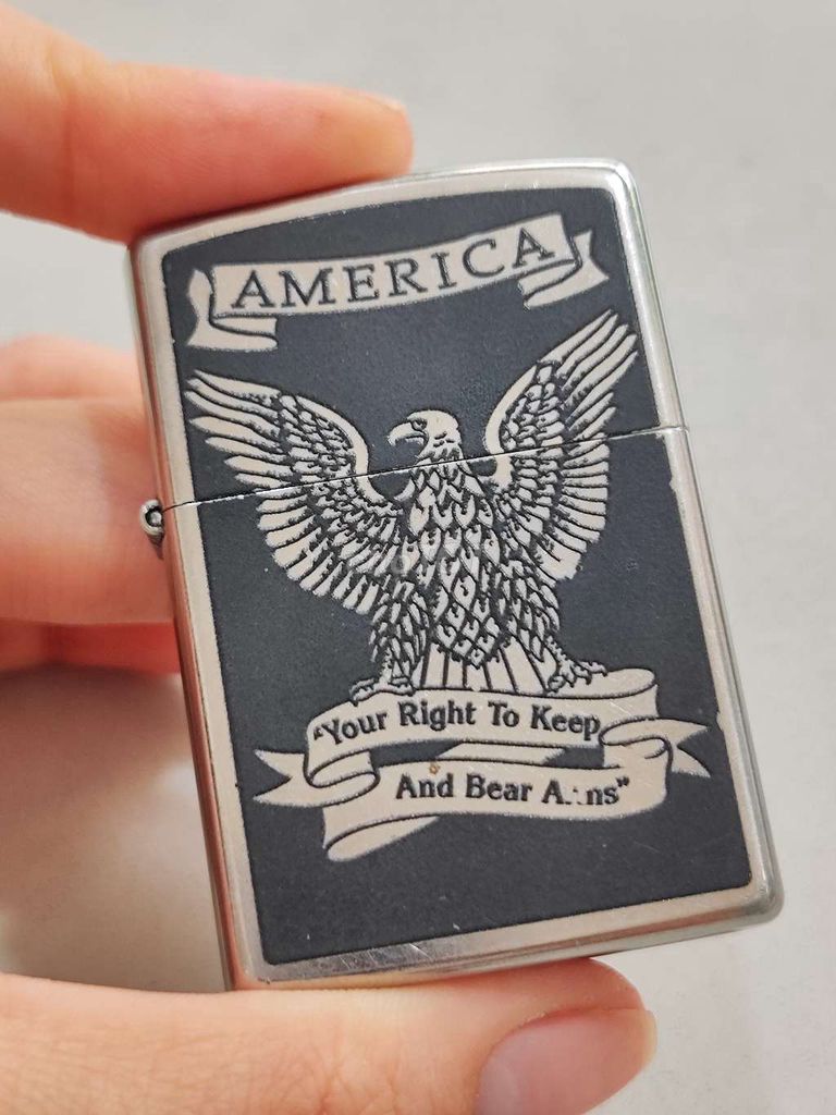 Zippo 2018 like new