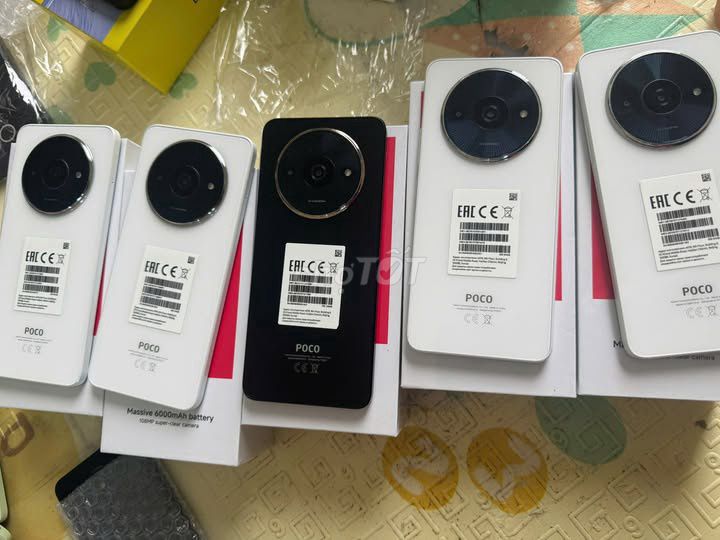 POCO C61 Trắng, Đen. Mua bán Điện thoại tại Quận 1 Tp Hồ Chí Minh được đăng bởi Hội Đồ Điện Tử hình 1