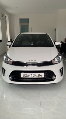 Kia Soluto 1.4 AT Delux 2024 màu trắng. Mua bán Ô tô tại   được đăng bởi Nguyễn Đức Trưởng