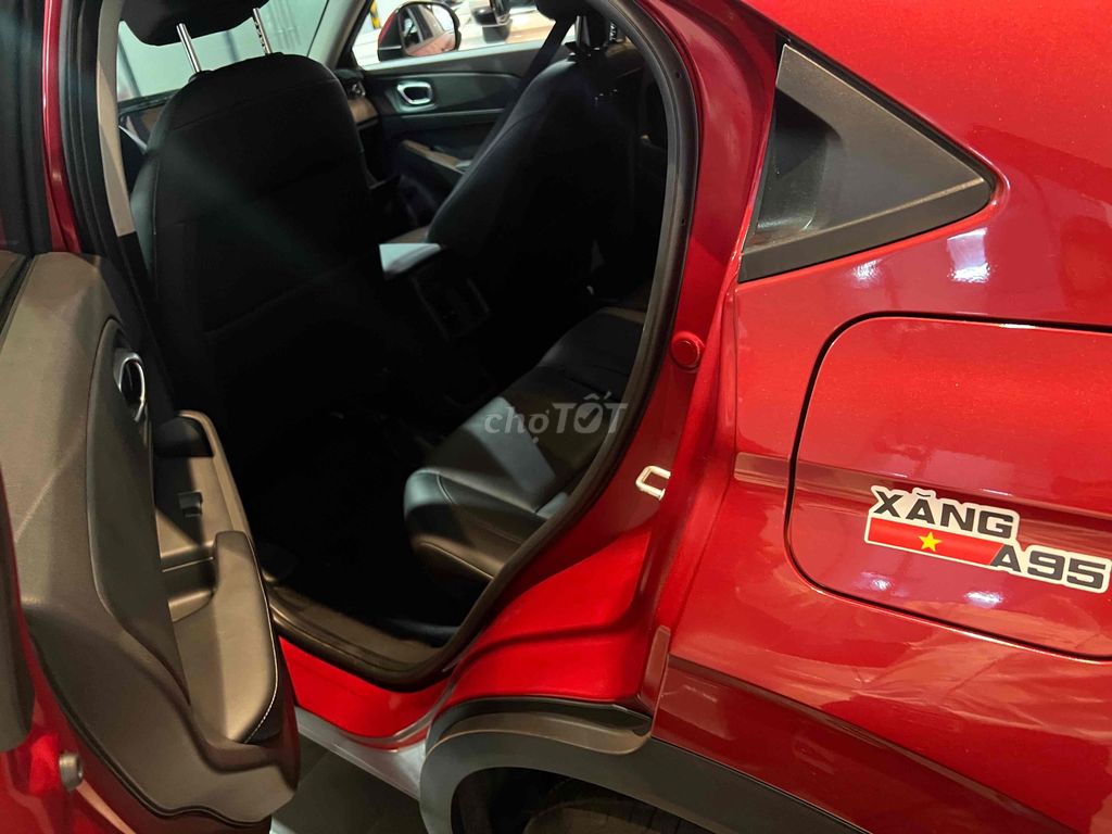 HRV G ĐỎ 2025, SIÊU LƯỚT, XE MỚI BẤM SỐ 5 THÁNG. Mua bán Ô tô tại Quận 7 Tp Hồ Chí Minh được đăng bởi SHOWROOM HONDA ÔTÔ QUẬN 7 hình 8