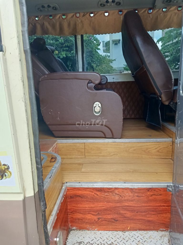 Hyundai County 2009 - 260000 km. Mua bán Ô tô tại Thành phố Thủ Đức Tp Hồ Chí Minh được đăng bởi Pham Thi Hue hình 4