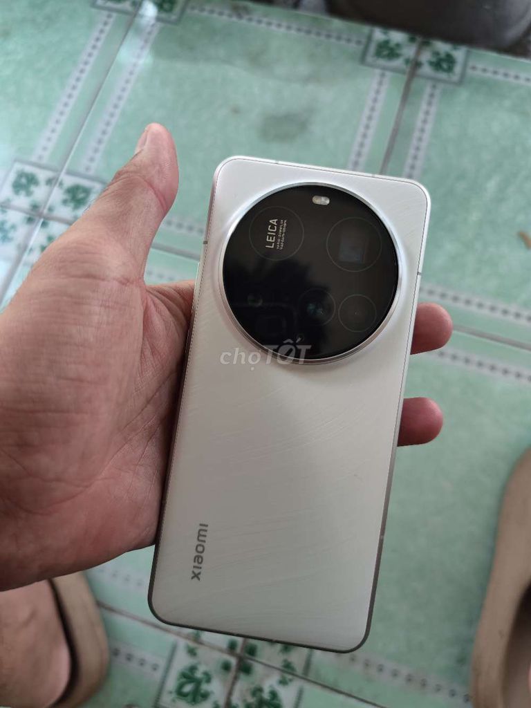 Xiaomi 15 Ultra Trắng 12GB Đã sử dụng. Mua bán Điện thoại tại Thành phố Biên Hòa Đồng Nai được đăng bởi Nguyễn Bình hình 1