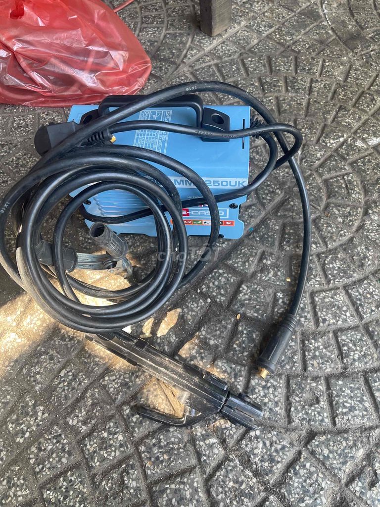 Máy hàn Mini 250UK. Mua bán Đồ chuyên dụng, Giống nuôi trồng tại Quận Thanh Khê Đà Nẵng được đăng bởi Cửa hàng MÁY MÓC ONLINE 747 Trần Cao Vân Đà Nẵng hình 1
