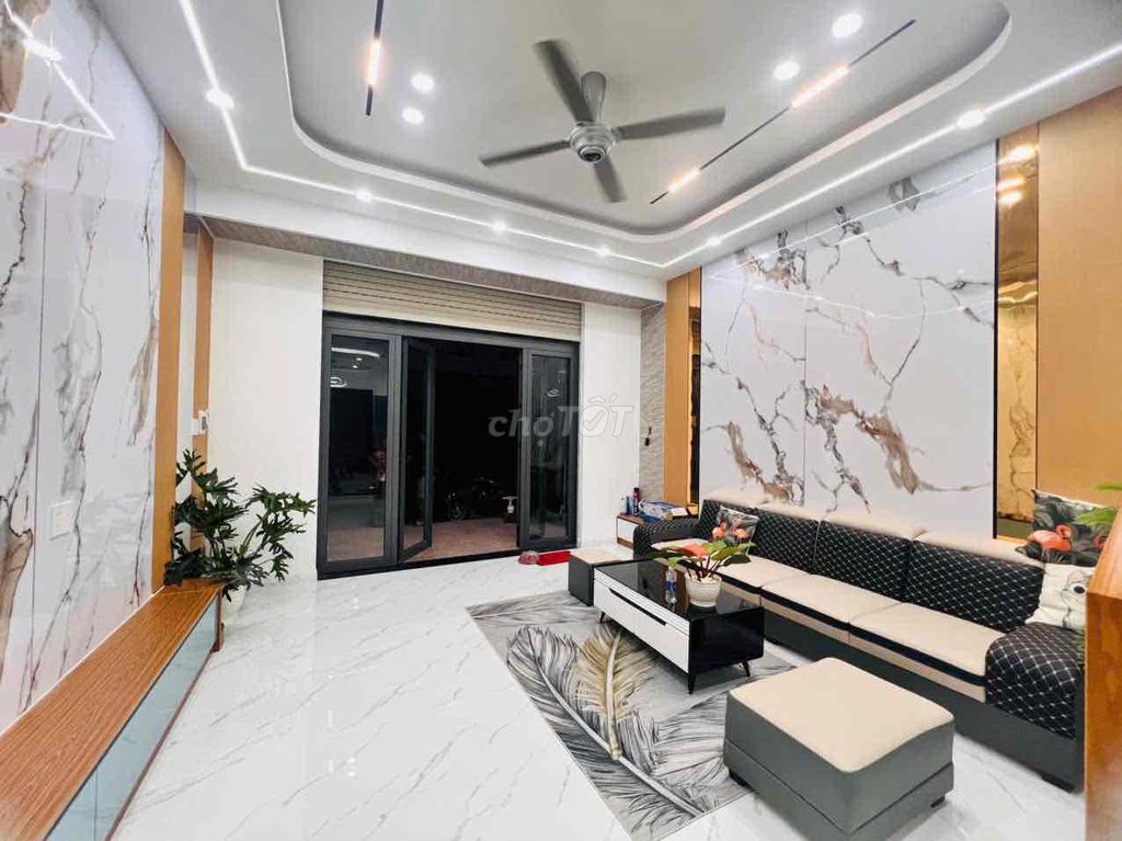 Nhà mới 2 lầu đường 12 4,48 tỷ. Mua bán Nhà ở tại Quận 12 Tp Hồ Chí Minh được đăng bởi My An hình 3