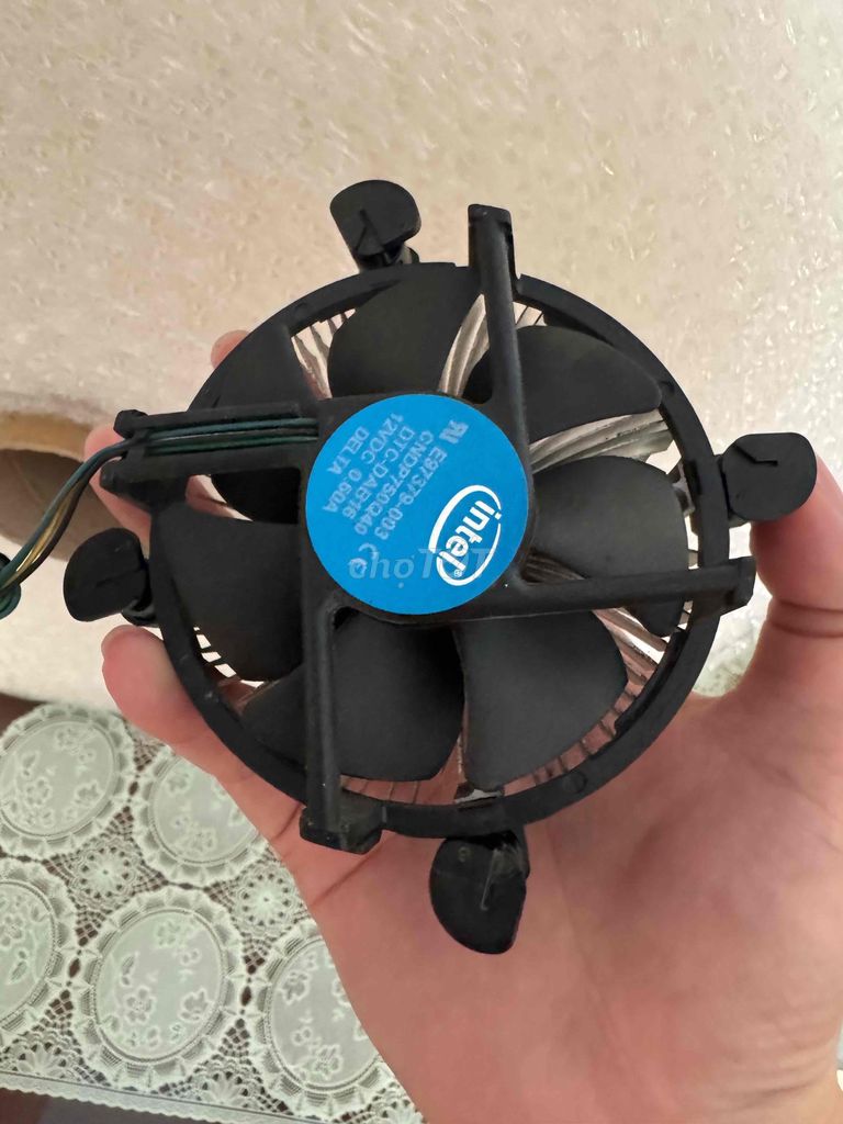 Quạt tản nhiệt Intel E97379-003 Đen. Mua bán Phụ kiện (Màn hình, Chuột...) tại Huyện Hóc Môn Tp Hồ Chí Minh được đăng bởi Đam mê công nghệ hình 1