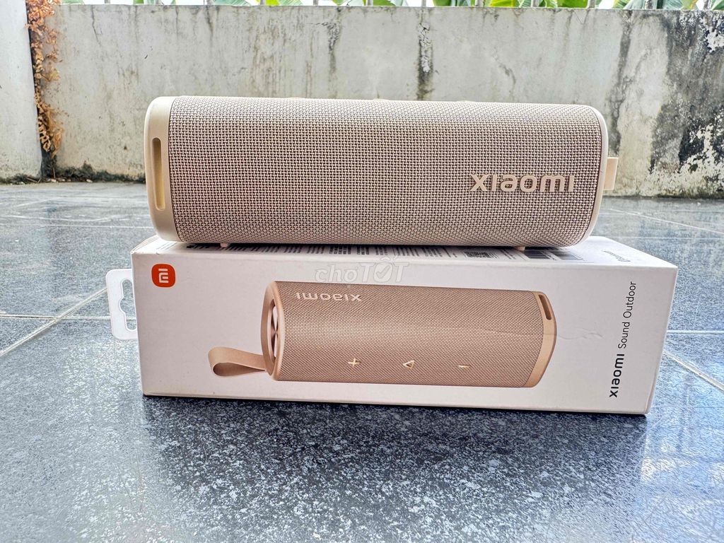 Loa Bluetooth Xiaomi Sound Outdoor. Mua bán Tivi, Âm thanh tại Huyện Diên Khánh Khánh Hòa được đăng bởi Hoàng Văn Cảnh hình 1