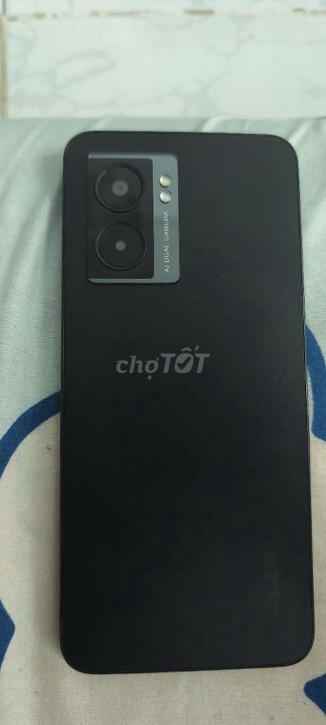 Oppo a77 zin hãng ram8/128 pin 5000 loa cực to