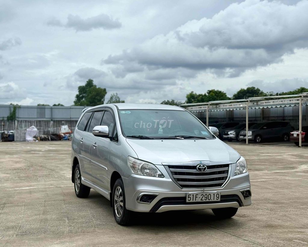 🆘🆘🆘INNOVA 2.0E 8/2015 FuLL Option XE ĐẸP ZIN 99%. Mua bán Ô tô tại Huyện Bình Chánh Tp Hồ Chí Minh được đăng bởi Ôtô Nhiệm Nguyễn hình 2