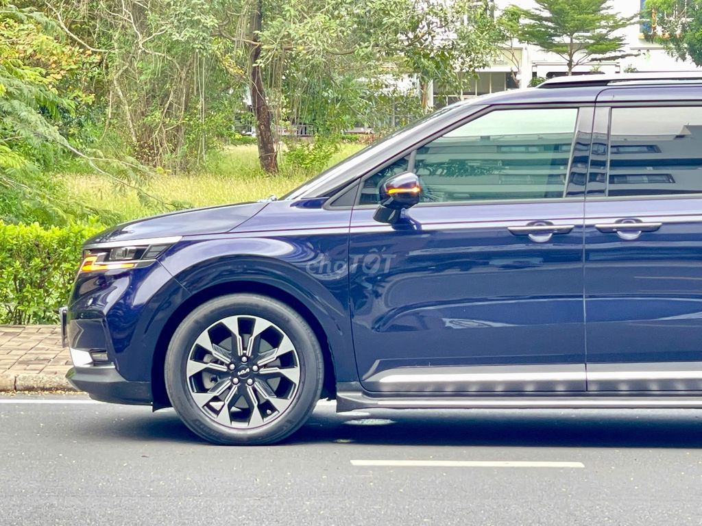Kia Carnival 2.2D Signature 2022 - 1 chủ từ đầu. Mua bán Ô tô tại Quận 8 Tp Hồ Chí Minh được đăng bởi Trường Nguyễn Xe Sang hình 8