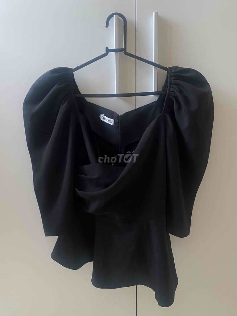 Áo thiết kế Charmo. Mua bán Quần áo tại Quận 3 Tp Hồ Chí Minh được đăng bởi Nguyen Le hình 1