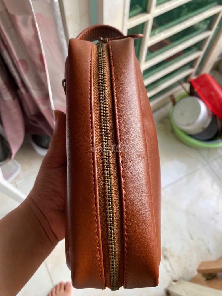 CẦN BÁN TÚI DA NHƯ HÌNH DA BÒ THIỆT GIÁ 1.5TR