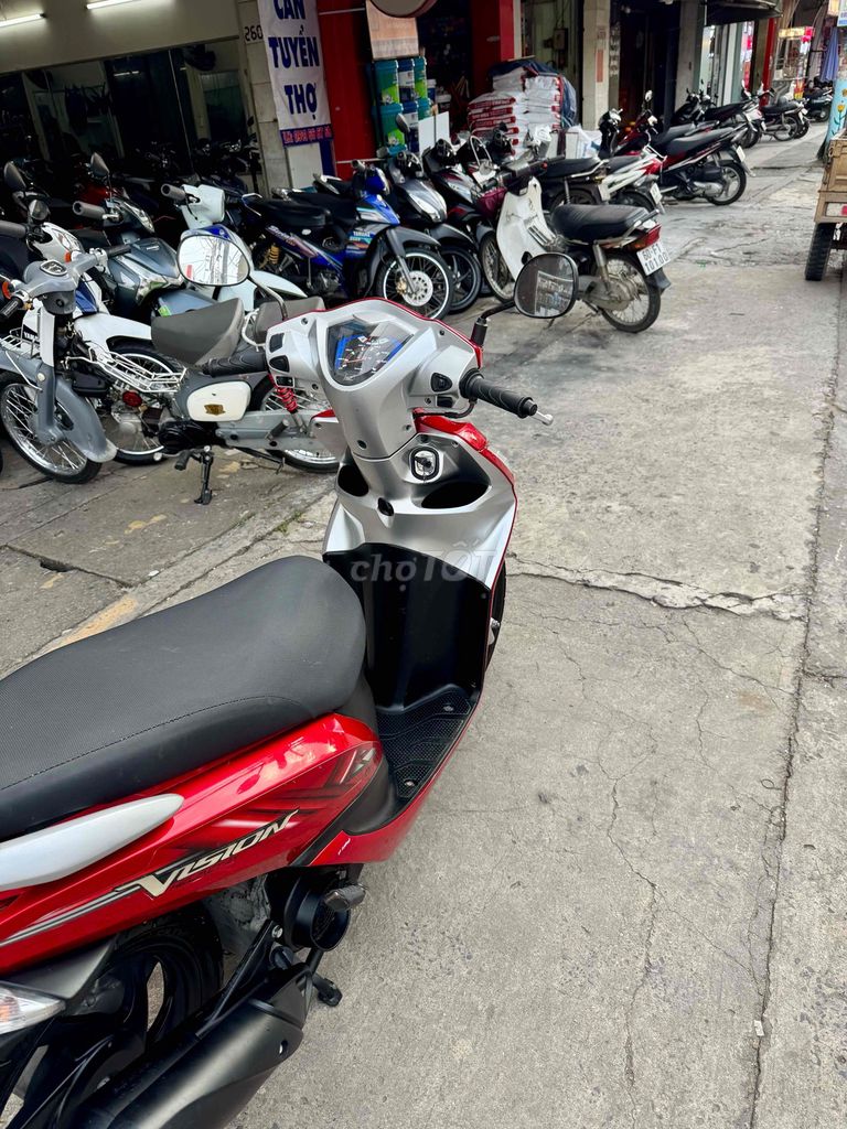 Honda Vision 2013 Đỏ đen. Mua bán Xe máy tại Thành phố Biên Hòa Đồng Nai được đăng bởi XE MÁY CŨ THÀNH MỸ  hình 6