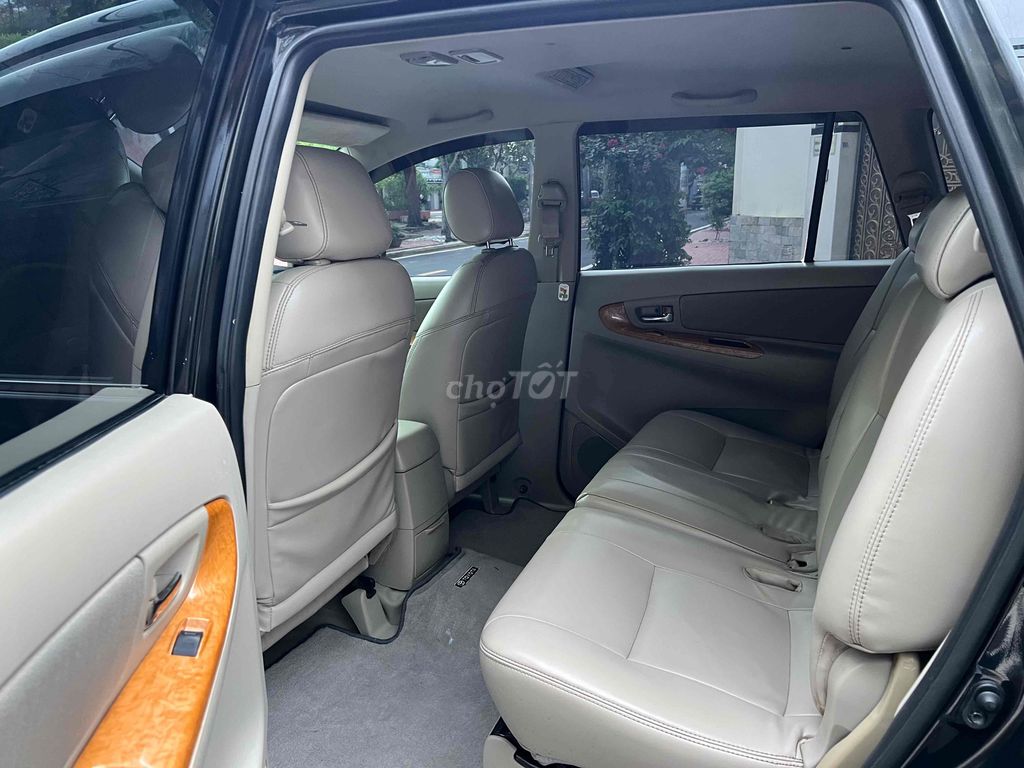 Toyota Innova 2009 G - 140000 km. Mua bán Ô tô tại Quận 8 Tp Hồ Chí Minh được đăng bởi Sang giau hình 8